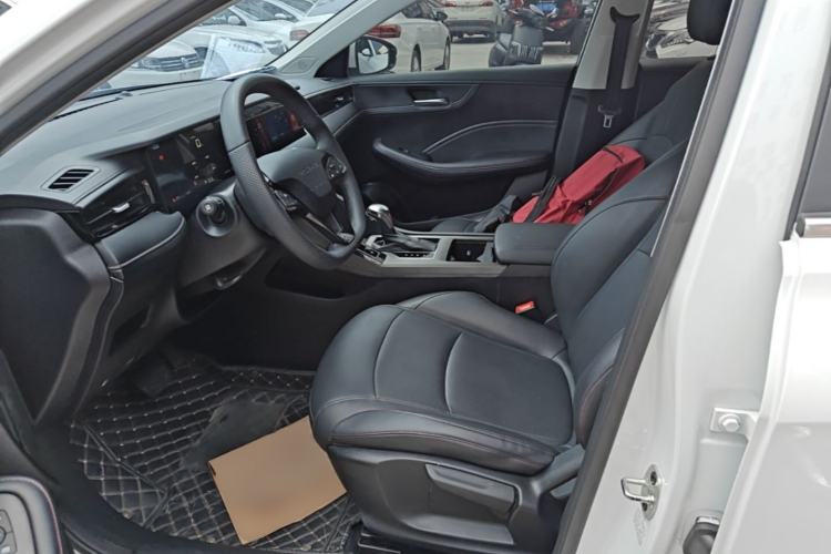 Used Roewe i5 2023 1.5L CVT Luxury Edition Left Front Seat