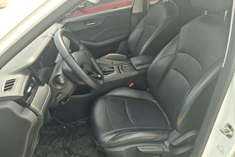 Used Roewe i5 2023 1.5L CVT Luxury Edition Left Front Seat