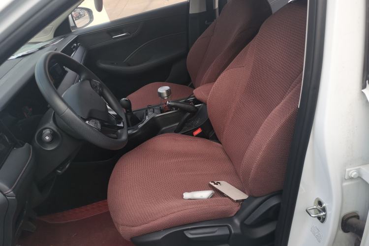 Used Roewe i5 2023 1.5L Manual Comfort Edition Left Front Seat