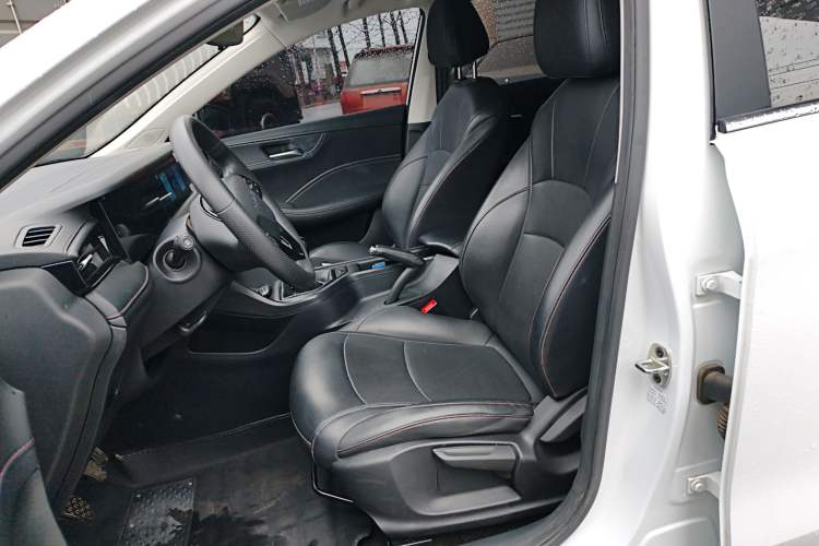 Used Roewe i5 2023 1.5L Manual Excellence Edition Left Front Seat