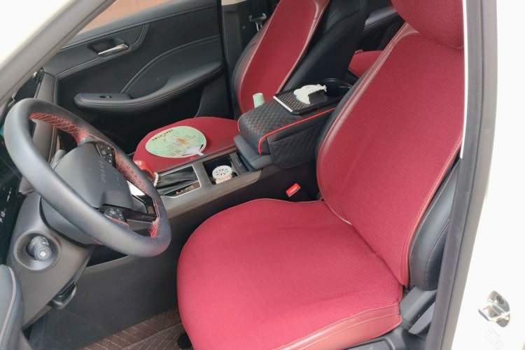 Used Roewe i5 2023 1.5L CVT Luxury Edition Left Front Seat