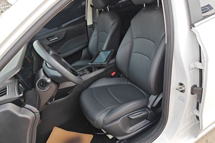 Used Roewe i5 2023 1.5L CVT Luxury Edition Left Front Seat