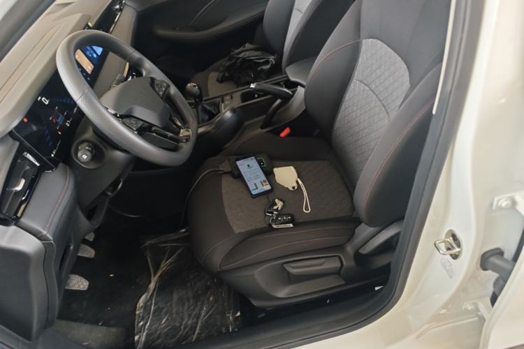 Used Roewe i5 2023 1.5L Manual Comfort Edition Left Front Seat