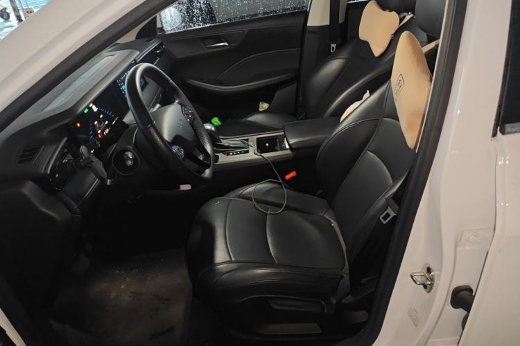 Used Roewe i5 2023 1.5L CVT Luxury Edition Left Front Seat