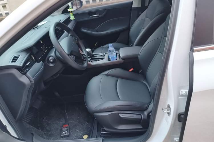 Used Roewe i5 2023 1.5L CVT Luxury Edition Left Front Seat