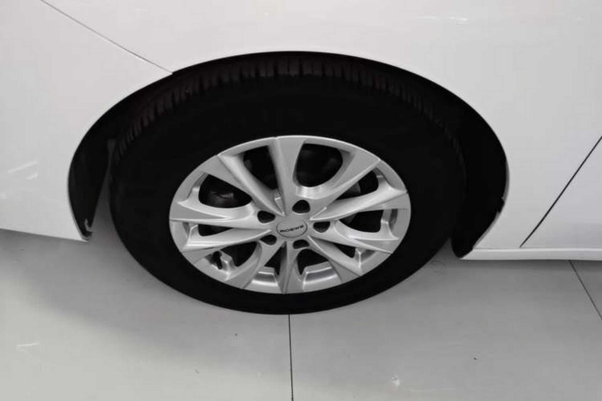 Used Roewe i5 2023 1.5L CVT Luxury Edition Left Front Wheel Hub