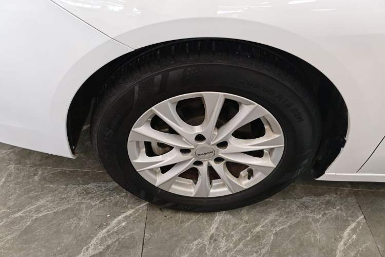 Used Roewe i5 2023 1.5L CVT Luxury Edition Left Front Wheel Hub