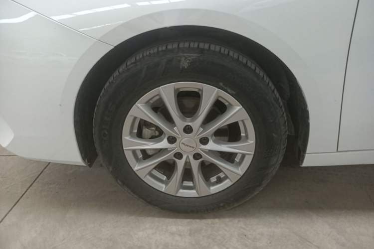 Used Roewe i5 2023 1.5L Manual Comfort Edition Left Front Wheel Hub