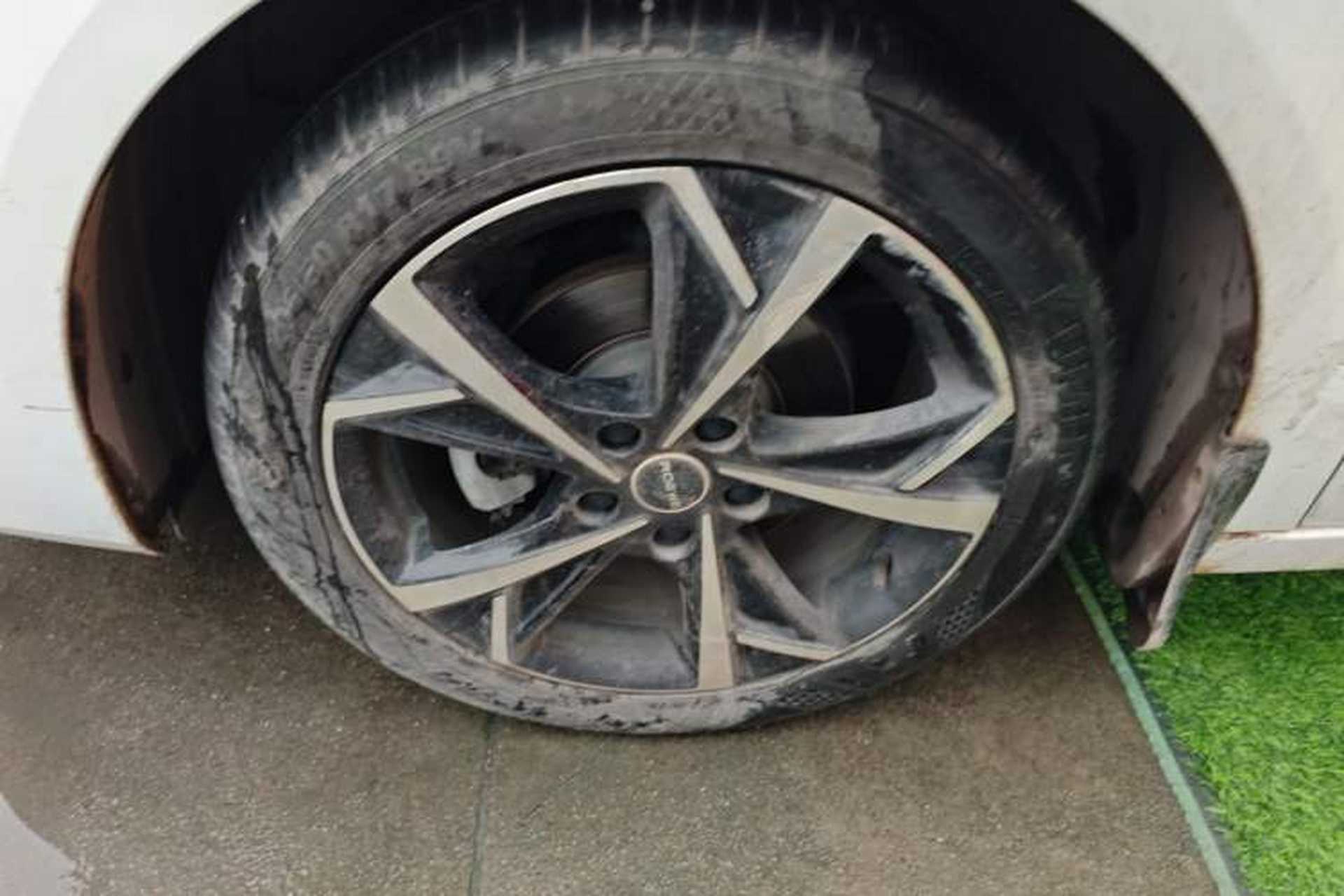 Used Roewe i5 2023 1.5L CVT Luxury Edition Left Front Wheel Hub