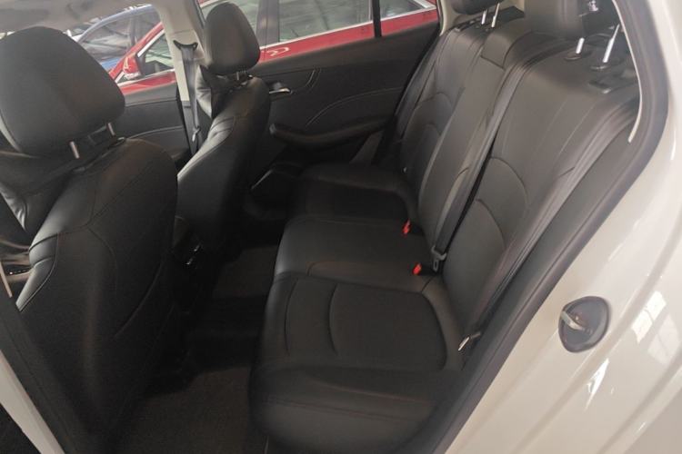 Used Roewe i5 2023 1.5L CVT Luxury Edition Left Rear Seat