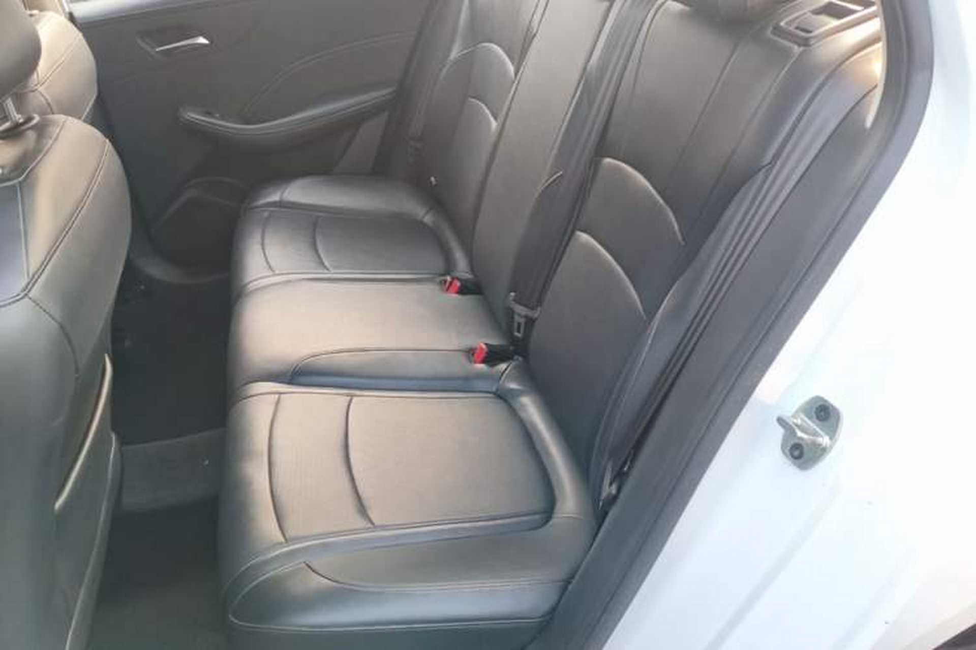Used Roewe i5 2023 1.5L CVT Luxury Edition Left Rear Seat