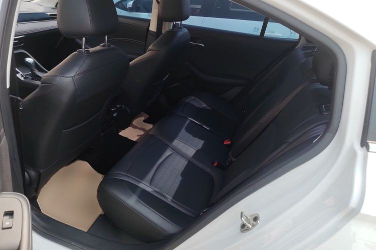 Used Roewe i5 2023 1.5L CVT Luxury Edition Left Rear Seat
