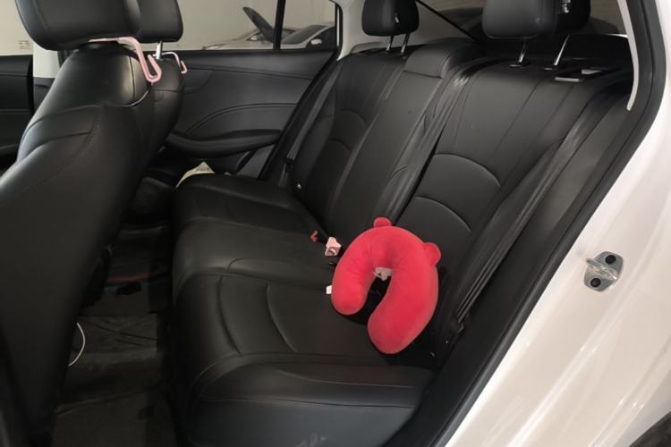 Used Roewe i5 2023 1.5L CVT Luxury Edition Left Rear Seat