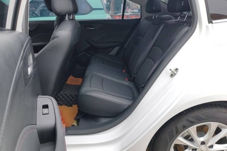 Used Roewe i5 2023 1.5L CVT Luxury Edition Left Rear Seat