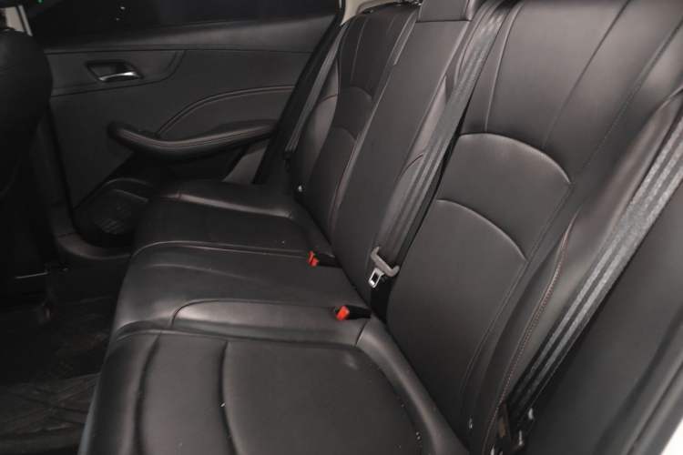 Used Roewe i5 2023 1.5L CVT Luxury Edition Left Rear Seat
