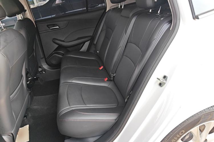 Used Roewe i5 2023 1.5L CVT Luxury Edition Left Rear Seat