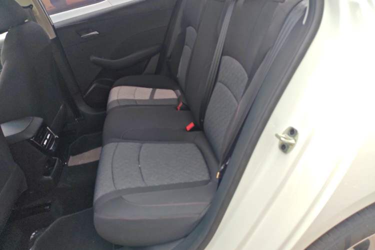 Used Roewe i5 2023 1.5L Manual Comfort Edition Left Rear Seat