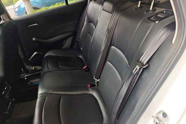 Used Roewe i5 2023 1.5L CVT Luxury Edition Left Rear Seat