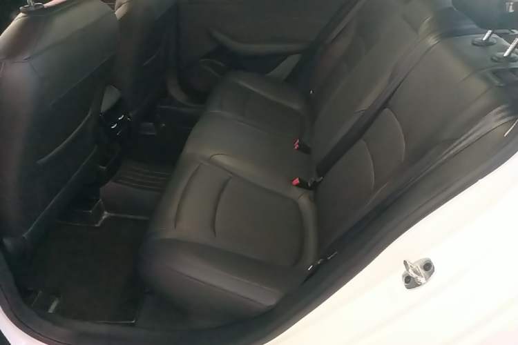 Used Roewe i5 2023 1.5L CVT Luxury Edition Left Rear Seat