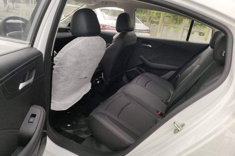 Used Roewe i5 2023 1.5L CVT Luxury Edition Left Rear Seat