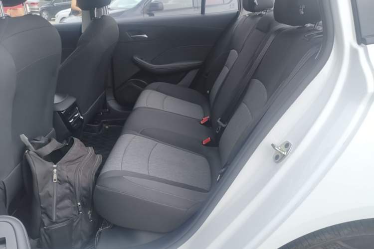 Used Roewe i5 2023 1.5L Manual Comfort Edition Left Rear Seat