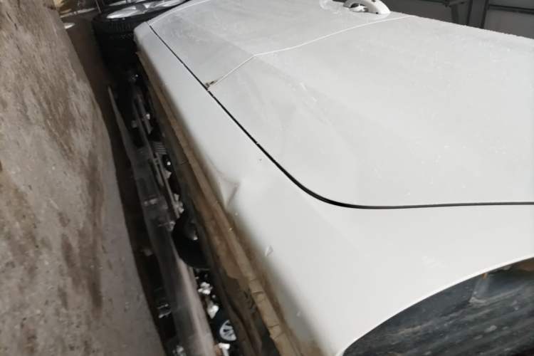 Used Roewe i5 2023 1.5L Manual Comfort Edition Left Side Sill