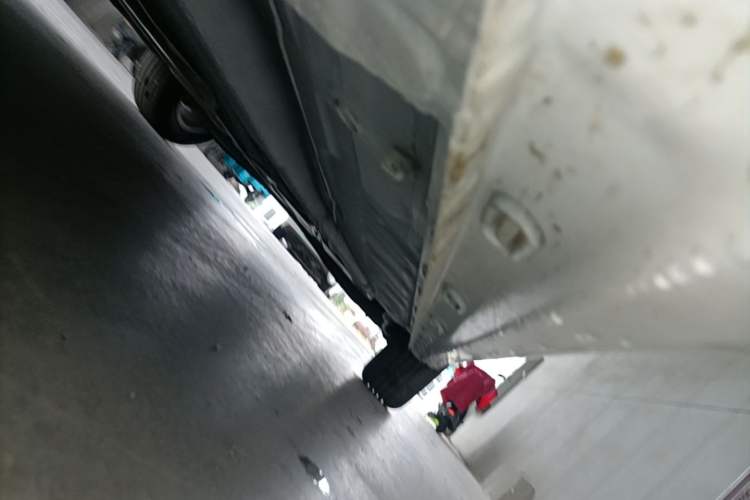 Used Roewe i5 2023 1.5L CVT Luxury Edition Left Side Sill