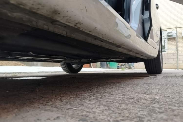 Used Roewe i5 2023 1.5L CVT Luxury Edition Left Side Sill