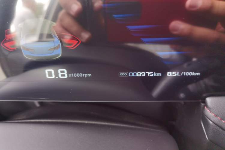Used Roewe i5 2023 1.5L Manual Comfort Edition Odometer Close Up