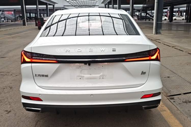 Used Roewe i5 2023 1.5L CVT Luxury Edition Rear
