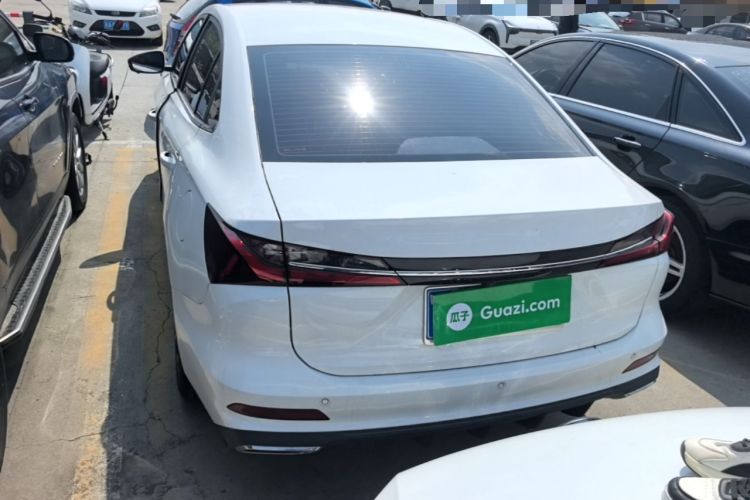 Used Roewe i5 2023 1.5L CVT Luxury Edition Rear