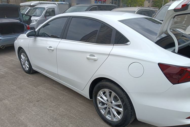 Used Roewe i5 2023 1.5L CVT Luxury Edition Rear Left 45 Deg
