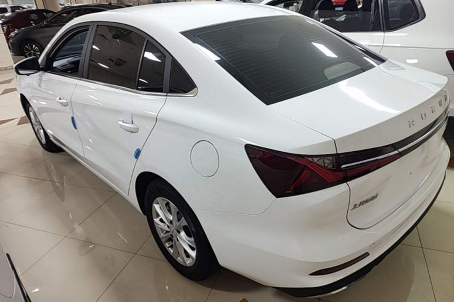 Used Roewe i5 2023 1.5L CVT Luxury Edition Rear Left 45 Deg