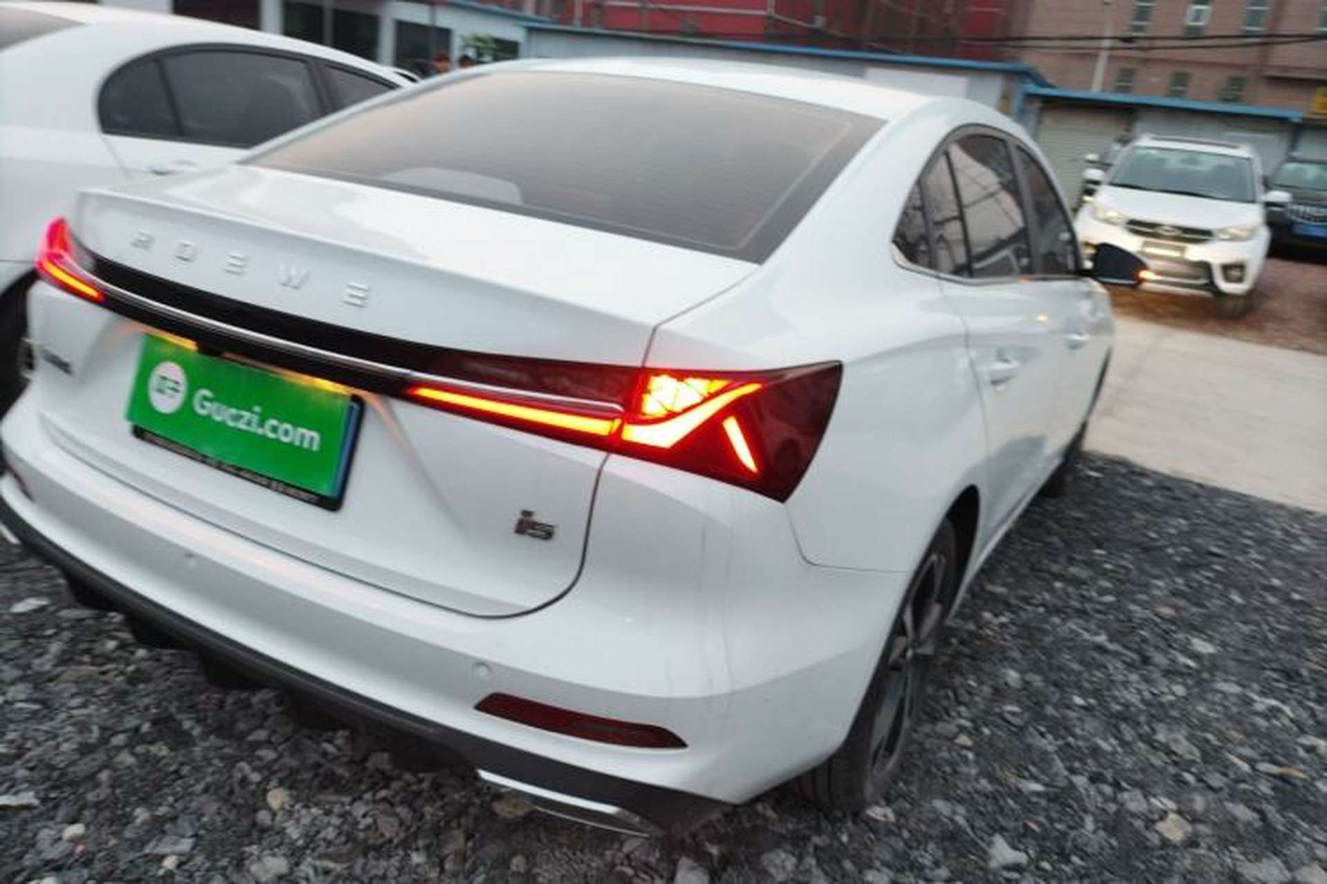 Used Roewe i5 2023 1.5L CVT Luxury Edition Rear Right 45 Deg