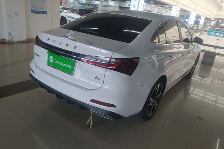 Used Roewe i5 2023 1.5L CVT Luxury Edition Rear Right 45 Deg