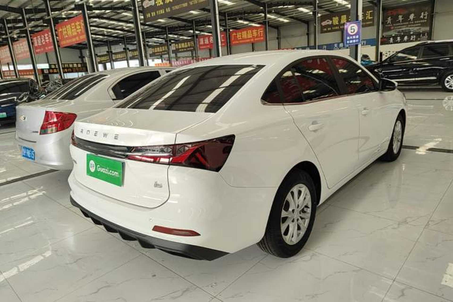 Used Roewe i5 2023 1.5L Manual Excellence Edition Rear Right 45 Deg