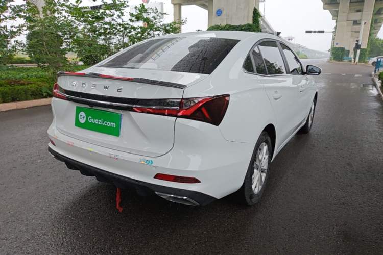 Used Roewe i5 2023 1.5L CVT Luxury Edition Rear Right 45 Deg