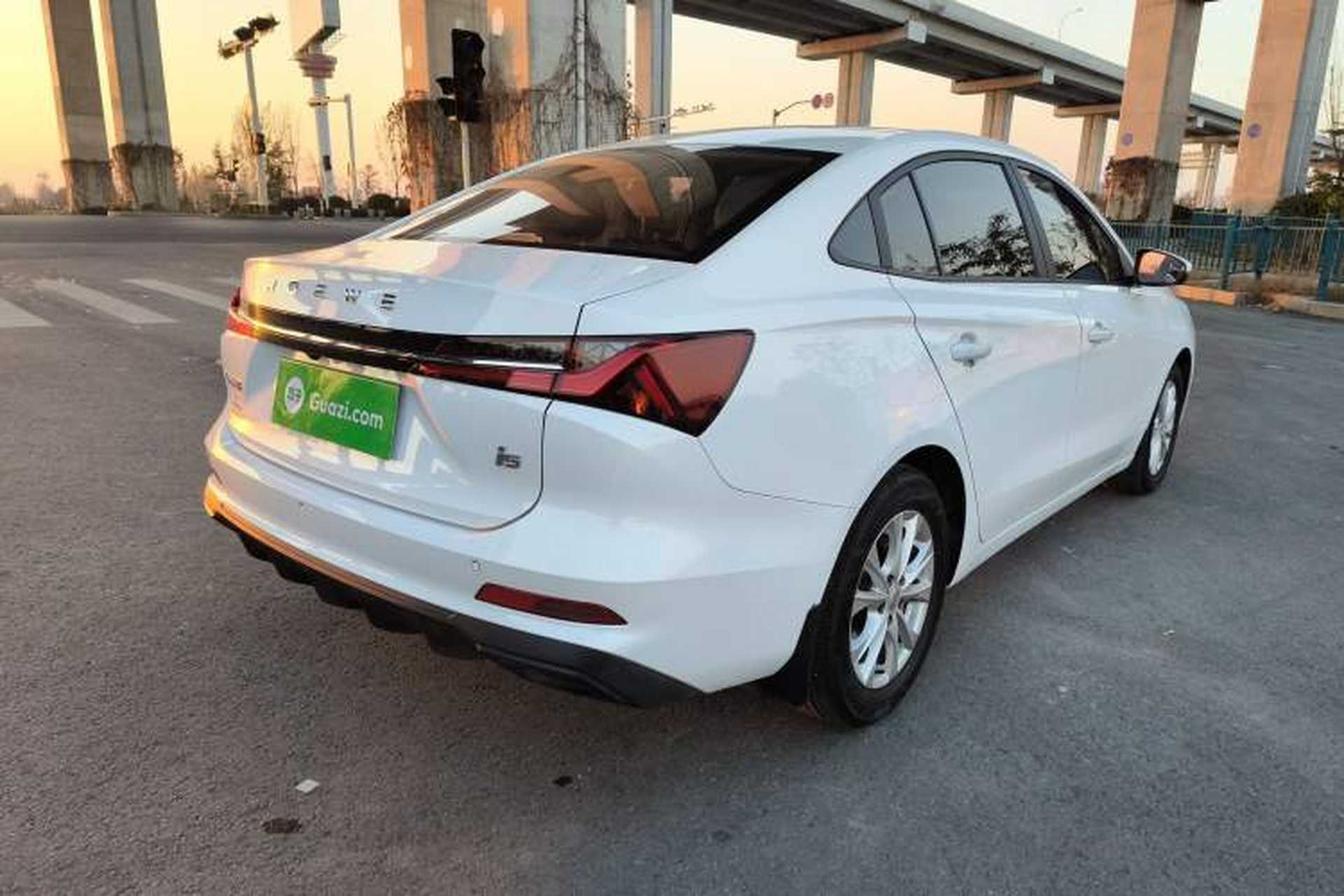 Used Roewe i5 2023 1.5L Manual Comfort Edition Rear Right 45 Deg
