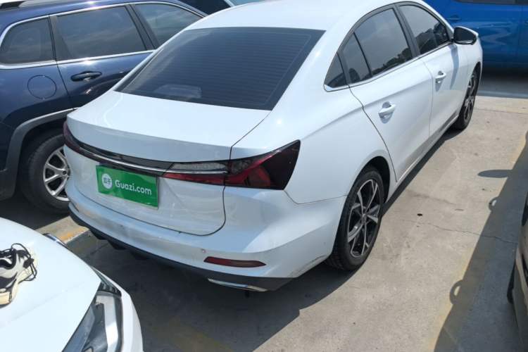 Used Roewe i5 2023 1.5L CVT Luxury Edition Rear Right 45 Deg