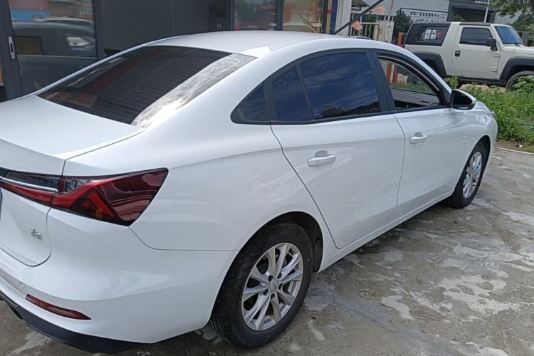 Used Roewe i5 2023 1.5L Manual Comfort Edition Rear Right 45 Deg