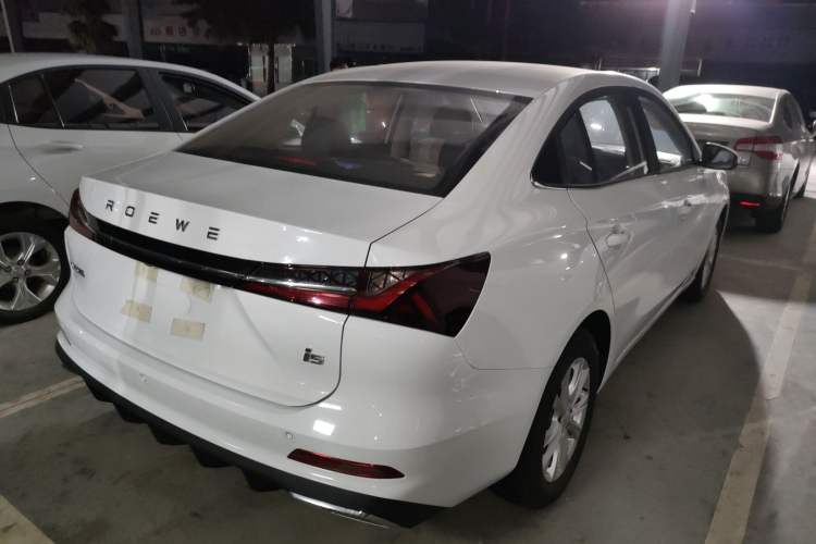 Used Roewe i5 2023 1.5L CVT Luxury Edition Rear Right 45 Deg