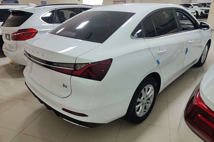 Used Roewe i5 2023 1.5L CVT Luxury Edition Rear Right 45 Deg