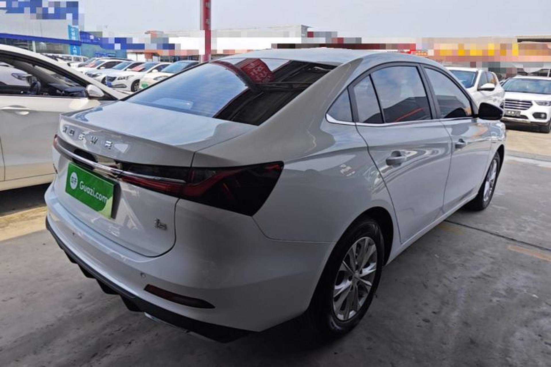 Used Roewe i5 2023 1.5L CVT Luxury Edition Rear Right 45 Deg