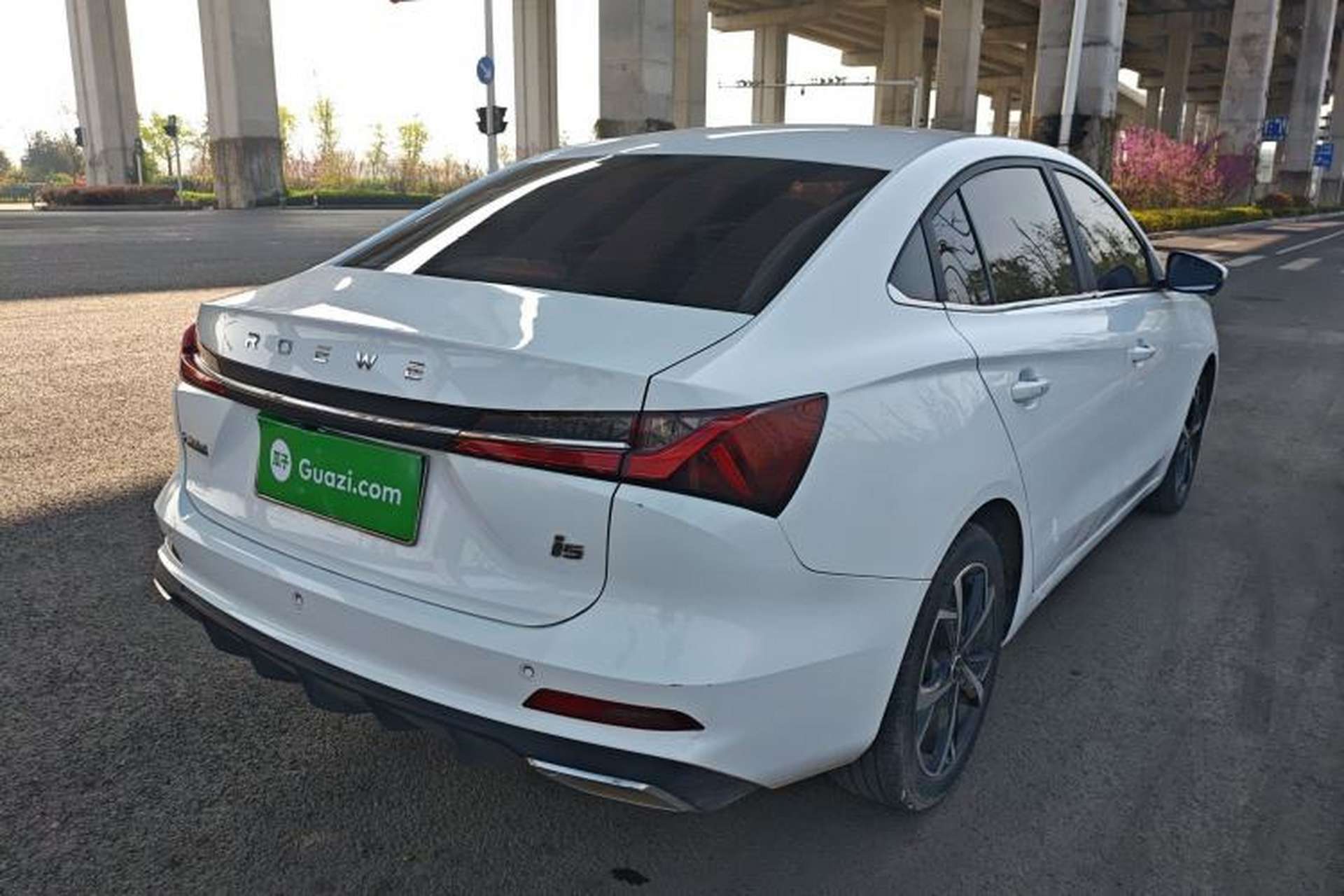 Used Roewe i5 2023 1.5L CVT Flagship Edition Rear Right 45 Deg
