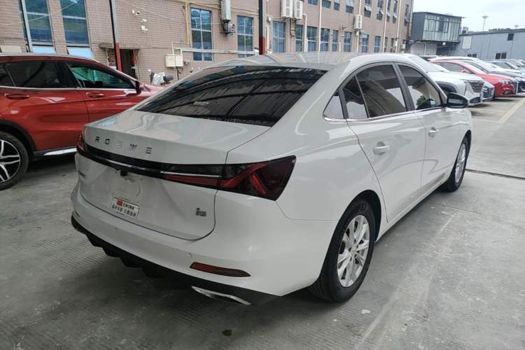 Used Roewe i5 2023 1.5L CVT Luxury Edition Rear Right 45 Deg