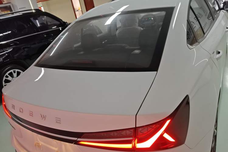 Used Roewe i5 2023 1.5L CVT Luxury Edition Rear