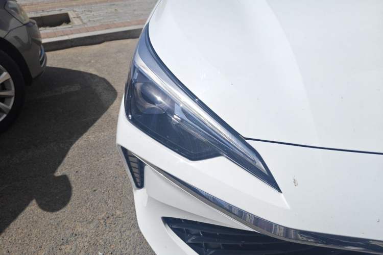 Used Roewe i5 2023 1.5L Manual Comfort Edition Right Front Headlight