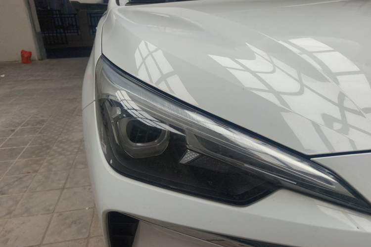 Used Roewe i5 2023 1.5L CVT Luxury Edition Right Front Headlight