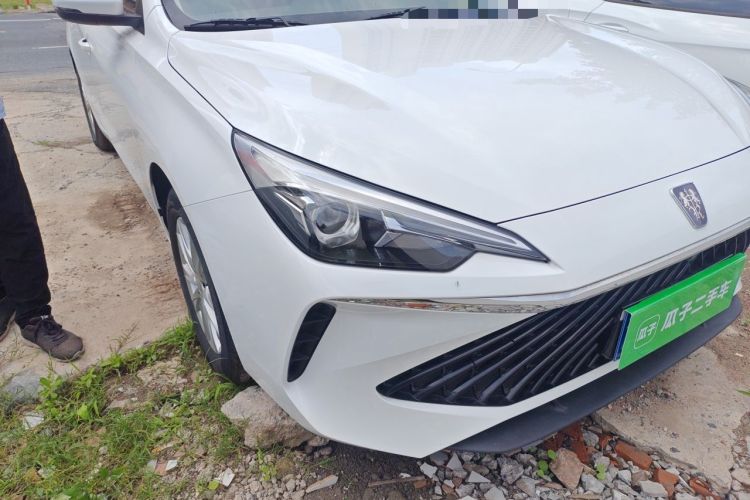 Used Roewe i5 2023 1.5L Manual Comfort Edition Right Front Headlight