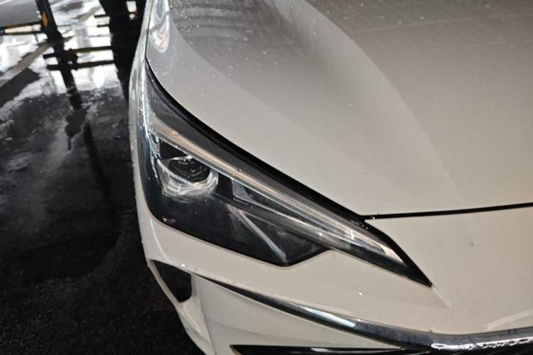 Used Roewe i5 2023 1.5L CVT Luxury Edition Right Front Headlight